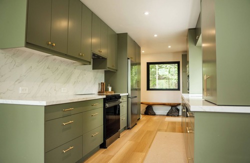 Highlands East Cottage | Loft Retreat on 24 acres with waterfall and hot tub
