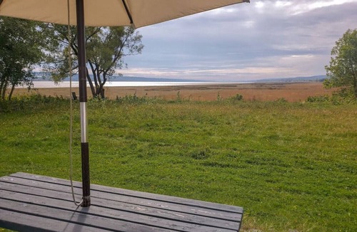 Ste Anne de Beaupre Apartment | Loft River and Mountains 9