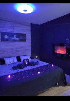 Lavelanet Apartment | Loft sauna jacuzzi ospariegeois