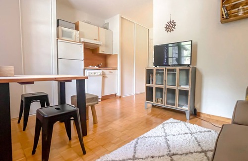 Enveitg Apartment | Loft Serenitat Montana Park