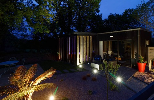 Sizun Apartment | Loft & spa for an escapade romantique.