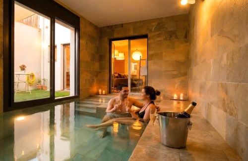 Figueres Apartment | Loft Spa Piscina Climatizada, Cine y Parking