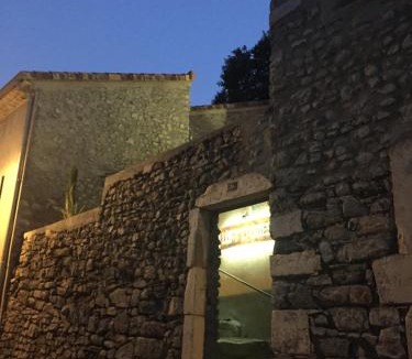 Baix Apartment | Loft Stories