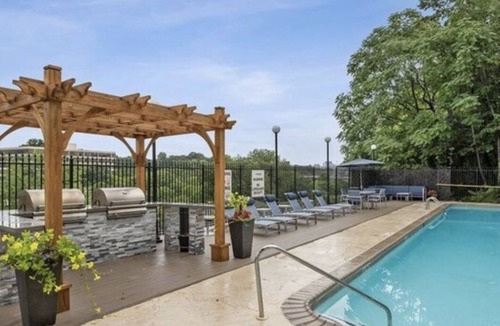 Loring Heights Condo | Loft style condo