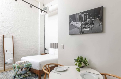 South Main Historic District Apartment | Loft-Style Studio Apt Unit w/ Pool