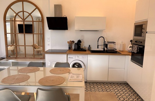 Saint-Gregoire House | Loft with Private Pool, Jacuzzi, AC & Garden – Peaceful Countryside