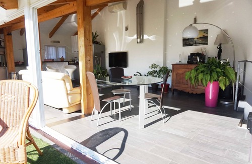 Saint-Mathieu Apartment | Loft with terrace historic center