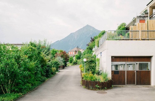 Spiez House | Loftwohnung in Seenähe