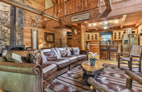 East Ellijay Cabin | Lofty Pines on the Cartecay