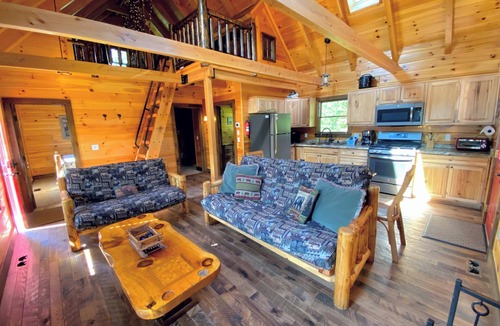 Bretton Woods Ski Chalet | Log Cabin 1 Mile From Skiing - 1800bc