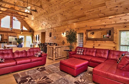 White Haven Cabin | Log Cabin 2 acre borders Lehigh River & Trail - Game room, Bar, Fire Pit, decks
