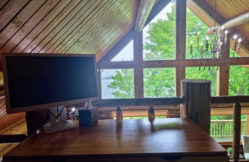 Pelican Rapids Cabin | Log Cabin at Moonlight Bay