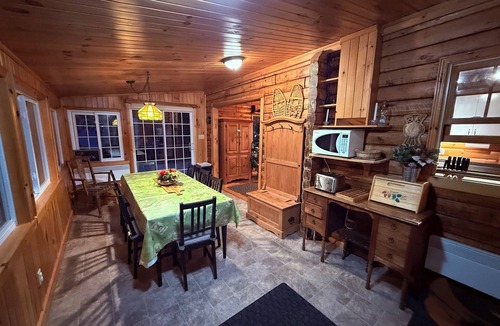 Chute-Saint-Philippe Ski Chalet | Log cabin, a haven of peace. Guaranteed privacy right on the water's edge