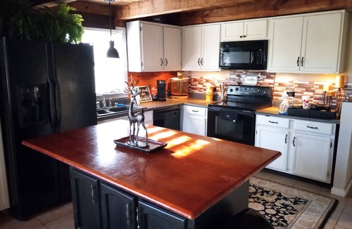 Arcade Cabin | Log cabin🥂 Get A Way