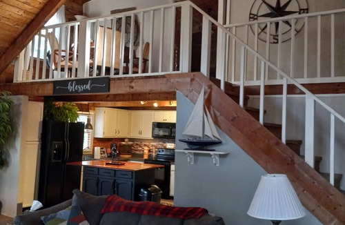 Arcade Cabin | Log cabin🥂 Get A Way