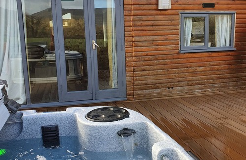 Llanychan Cabin | Log Cabin in the Clwydian Range