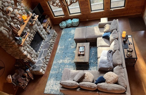 Gordonville Cabin | Log Cabin In The Woods 2 Bed, 2.5 Bath on 5 Acres