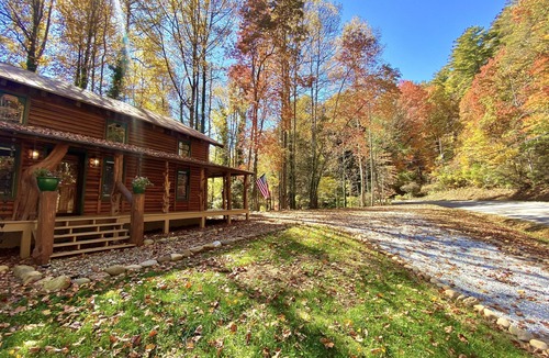 Tiger Cabin | Log Cabin in Tiger, GA