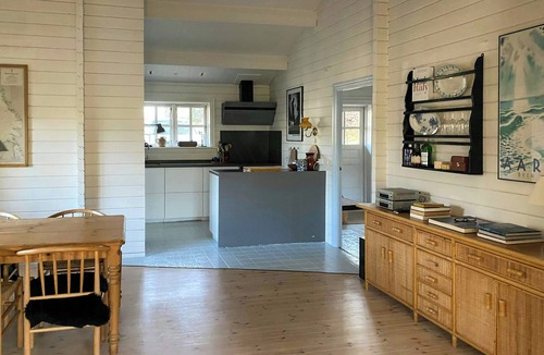 Vibæk Strand House | Log cabin near Nature Trail in Ebeltoft