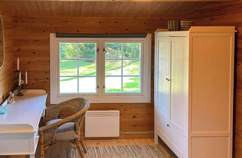 Hornbaek House | Log cabin on beautiful natural grounds in Hornbæk