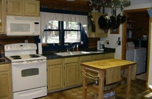 Pinetop Cabin | Log Cabin on National Forest - Quiet, Relaxing, Serene.