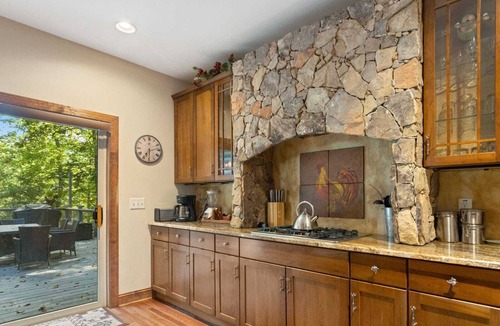 Boone Cabin | Log Cabin on Watauga River