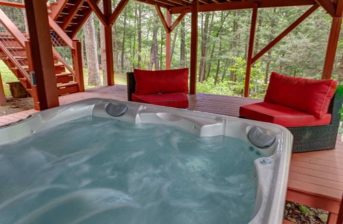 Boone Cabin | Log Cabin on Watauga River