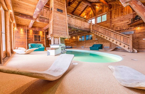 Basse-sur-le-Rupt Ski Chalet | Log cabin, private jacuzzi, pool and sauna access, near La Bresse