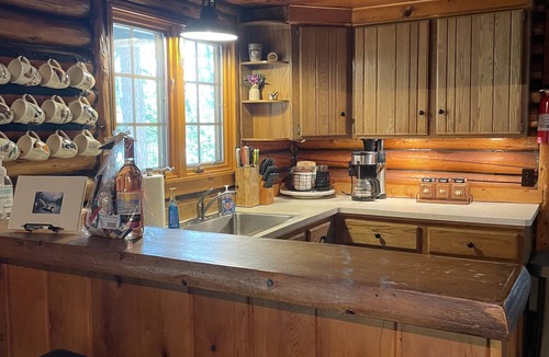 Gaylord Cabin | Log Cabin-Very Private-Over 300-Feet Waterfront