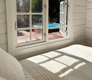 Vejby House | Log Cabin With Pool Near Tisvilde