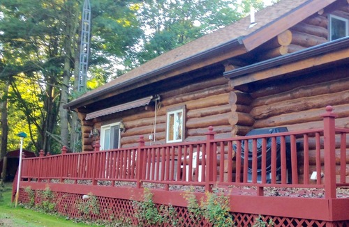 Silver Lake Cabin | Log Home- August 16 - 28 Available