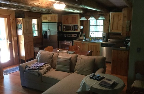 West Glacier Cabin | Log Home Near Glacier National Park