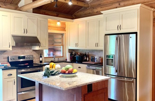 Curtis House | Log Home on 9 acres