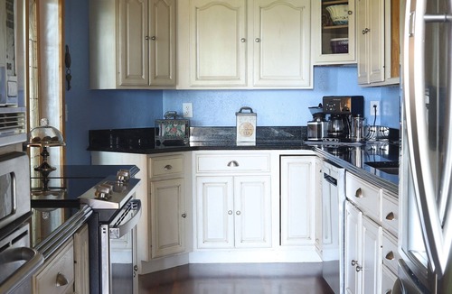 Thurston House | Log Home With A View