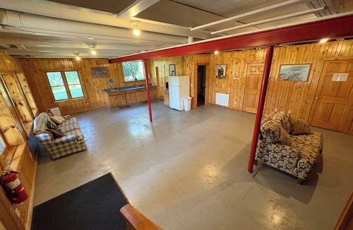 Coon Rapids House | Log House at Whiterock Conservancy