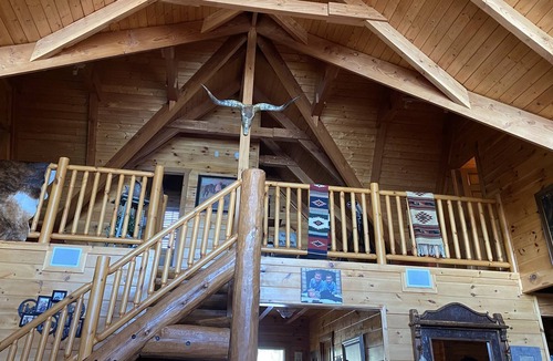 Vinita House | Log House - Beautiful View of Grand Lake of The Cherokees!