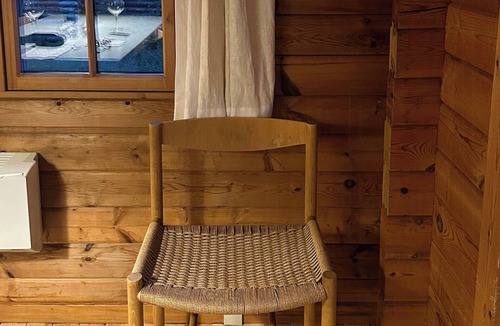 Sjllands Odde House | Log house in the first row at the Sejerø Bay