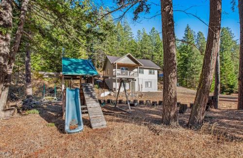 Ronald House | Log Into Vacation Mode