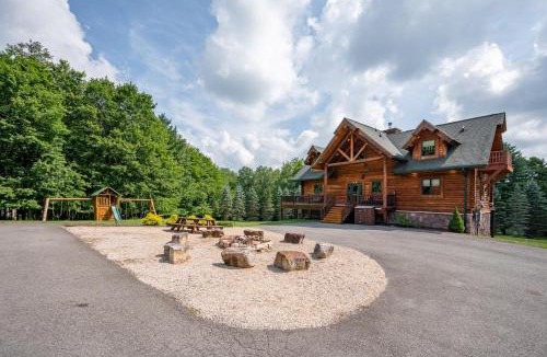 Thayerville House | Log Retreat