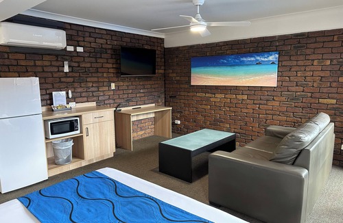 Slacks Creek Hotel | Logan City Motor Inn