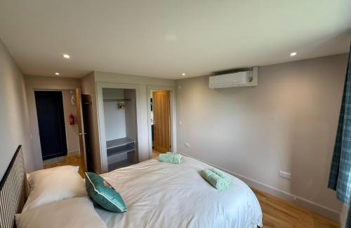 Bilston House | Loganlea Lodge