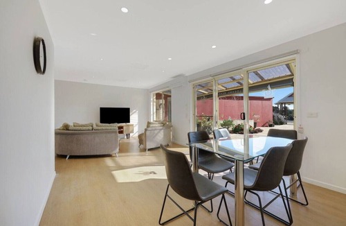 Warrnambool Apartment | Logans Beach Apartments - Elements