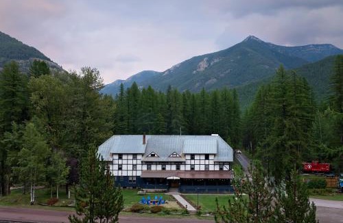Essex Resort | LOGE Glacier