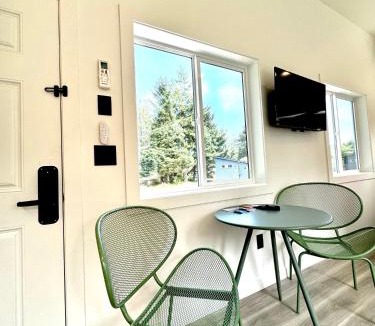 Westport Cabin | LOGE Westport