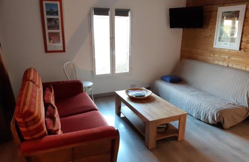 Hangest-en-Santerre Apartment | Logement à la ferme