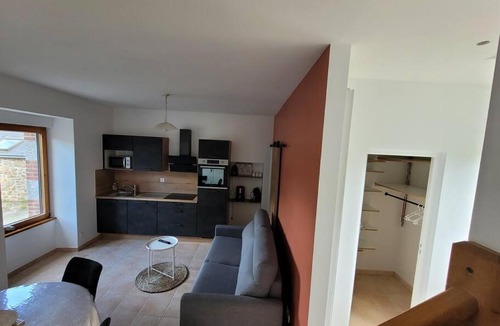 Saint-Carreuc Apartment | Logement 2 à 4 pers - moulin