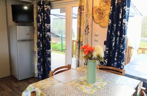 Foix Other | Logement 3 chambres - Vue Lac- Camping 4 étoiles Foix