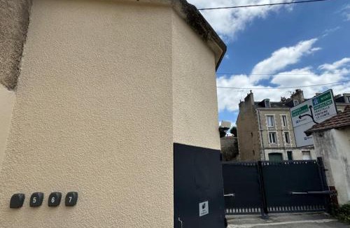 Poitiers Apartment | logement 5 parking gratuit