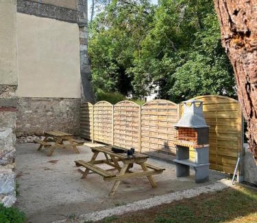 Poitiers Apartment | logement 6 parking gratuit