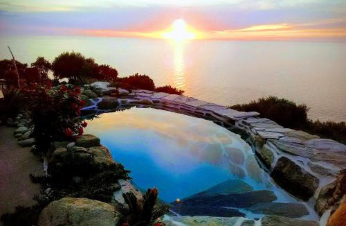 Pino House | Logement de charme avec piscine privative